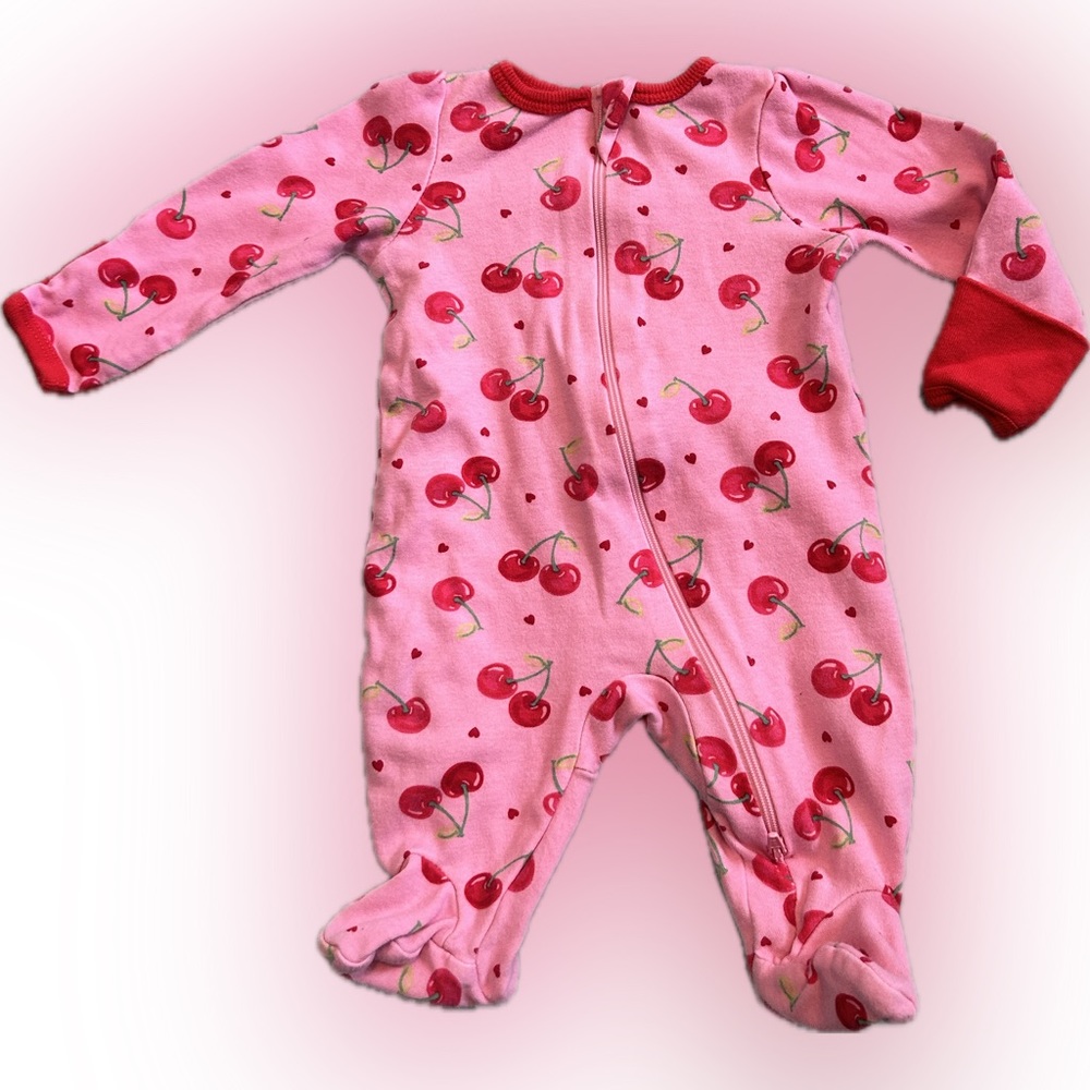 Carter’s Newborn Cherries Onesie 🍒